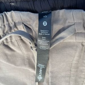 Lululemon men’s stone utilitech pants